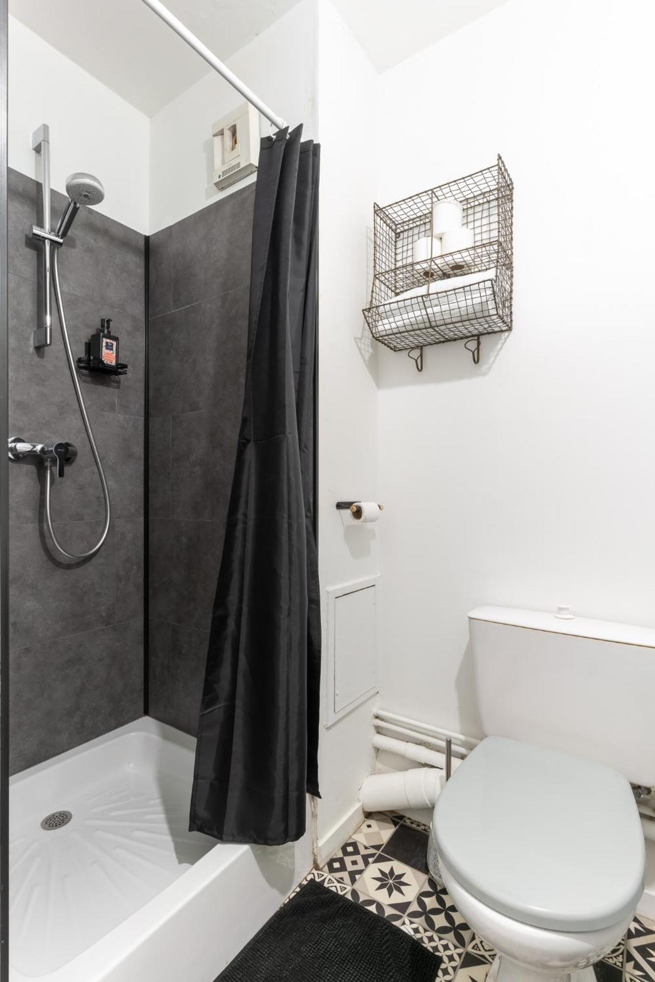 Studio Centre-Ville Avec Terrasse Et Parking Securise Gratuit Nantes Kültér fotó